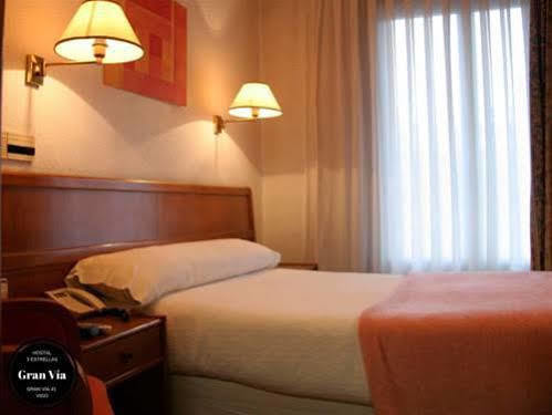 Hostal Gran Via วิโก ภายนอก รูปภาพ